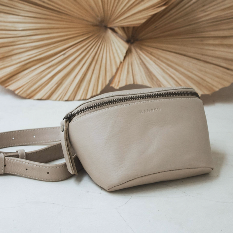 Cream fanny pack hotsell